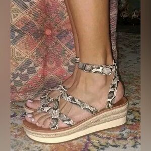 Lucky Brand Snakeskin Jakina Wedge Sandals Shoes Espadrille Women’s Size 8.5